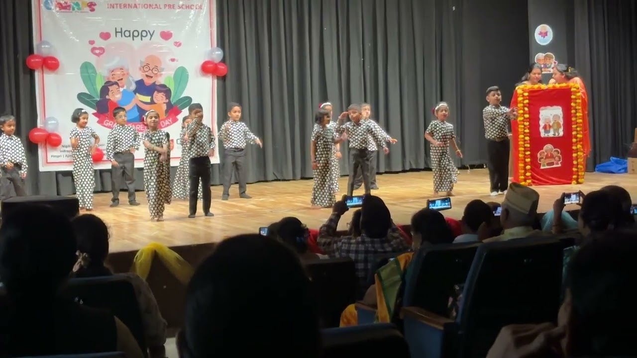 छोटा हिरो, मोठी धमाल! 🎭 मराठी कॉमेडी गाण्यांवर डान्स