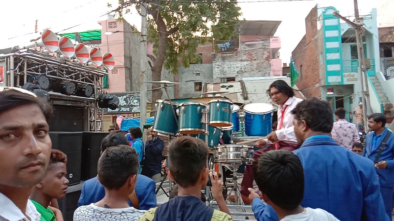 Badi mastani he Meri dil ruba  samsad band sinor