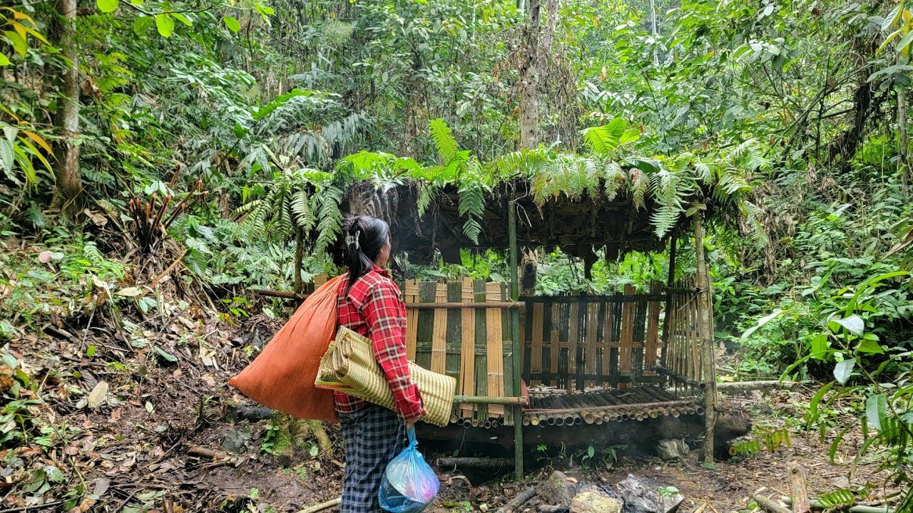 What happens to single women when they are forced to seek shelter in abandoned houses?