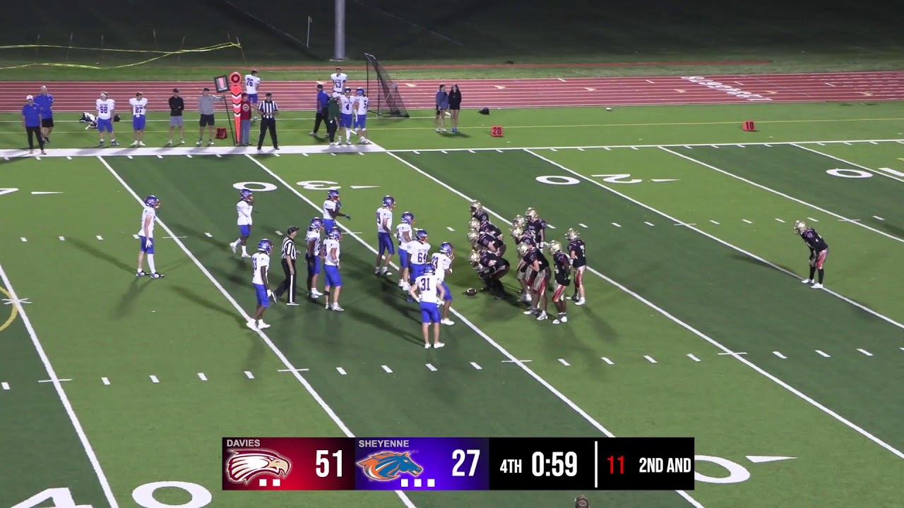 Football Davies vs Sheyenne