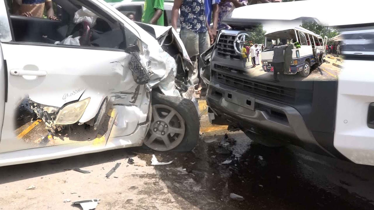 AJALI MBAYA YA GARI NDOGO NA BASI LA ABIRIA YATOKEA TUNGUU