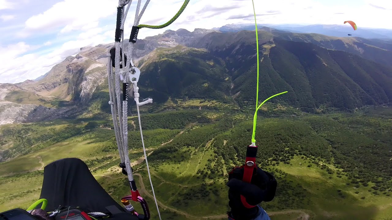 Traversée des Pyrénées en vol-bivouac, partie 2