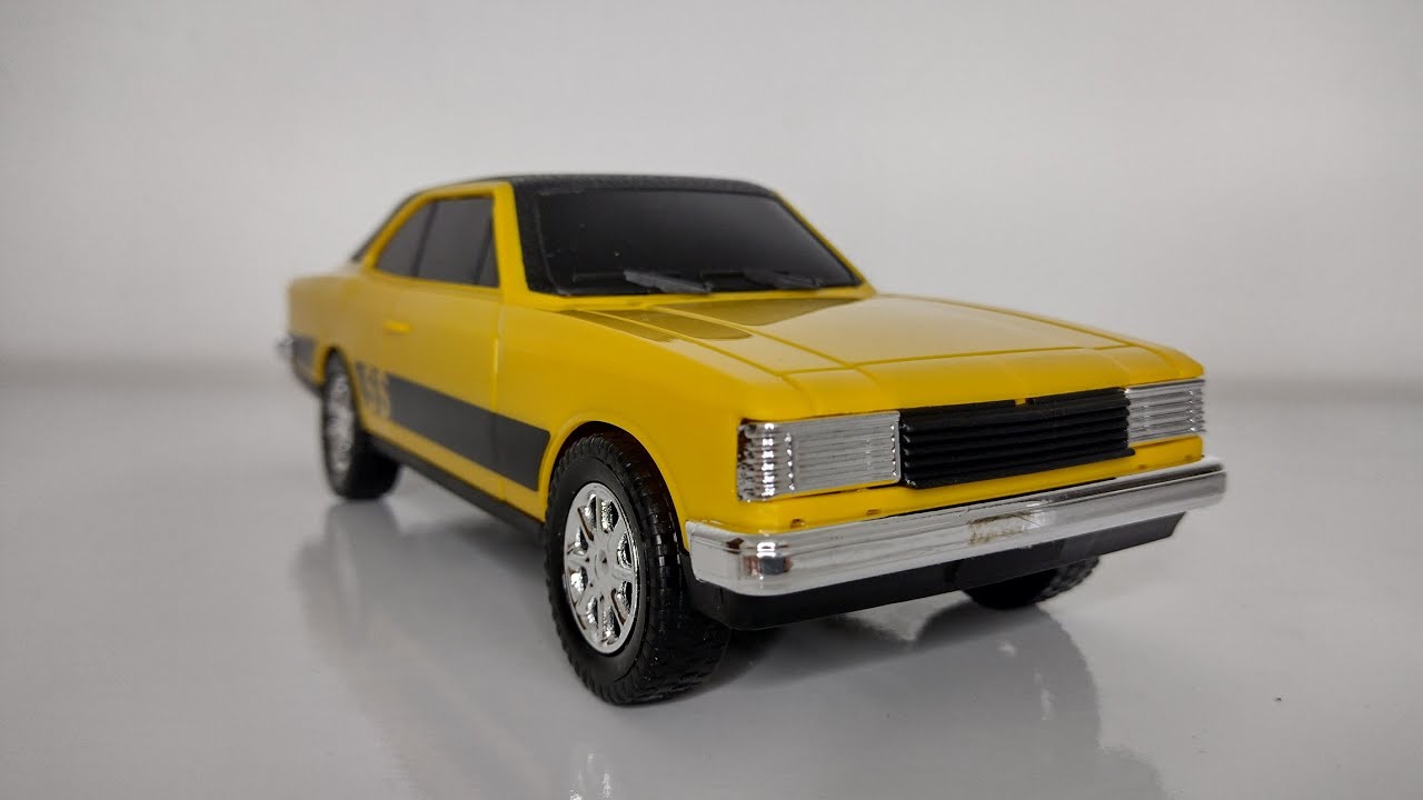 Carrinho de Brinquedo Opala da Diverplas | Miniatura Opala Diverplas | Colecionador de Brinquedos
