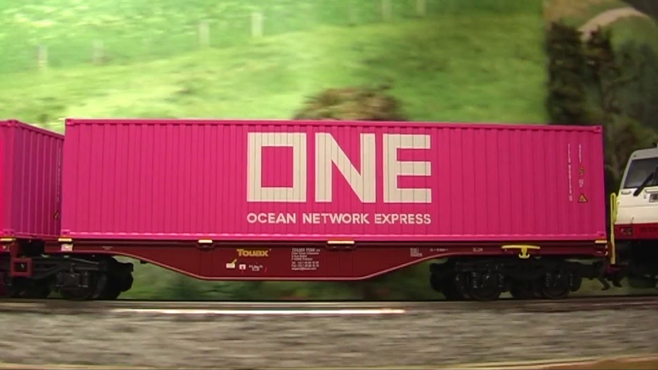 Modellbahn-Neuheiten (772) M&auml;rklin 47808 Doppel-Containertragwagen mit Gelenk