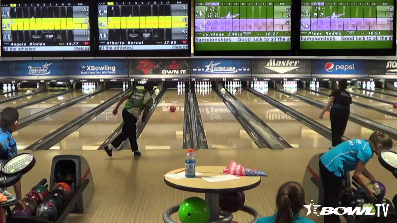 Alberto Bernal en bowltv.com junior gold 2015