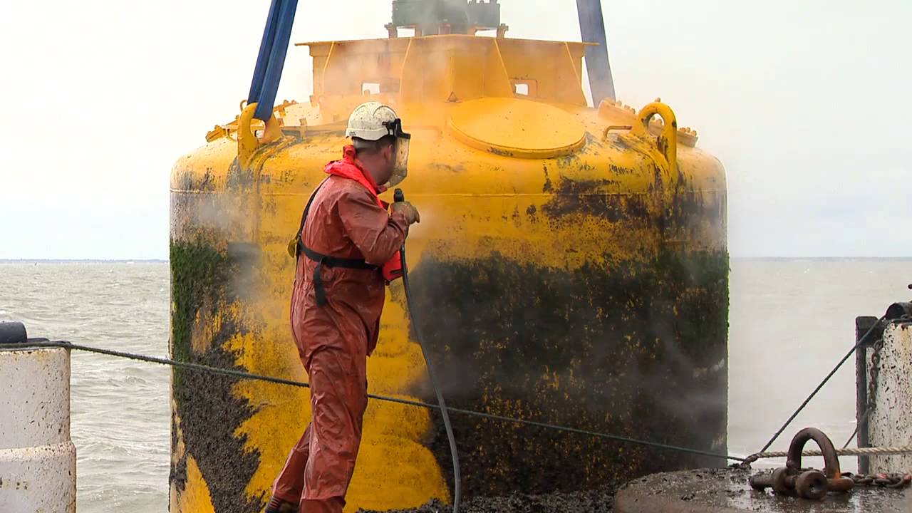 Trinity House buoys and maintenance
