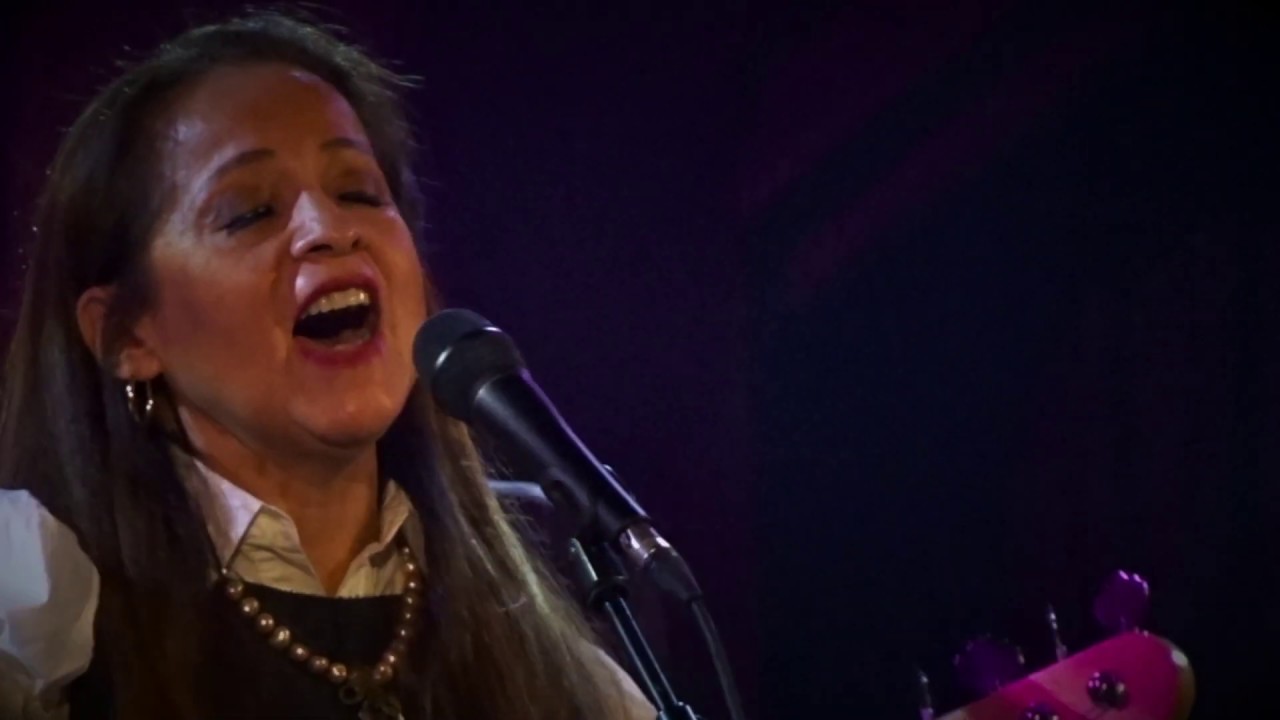 Perla Batalla, So Long Marianne, Union Chapel London  30- 11-19