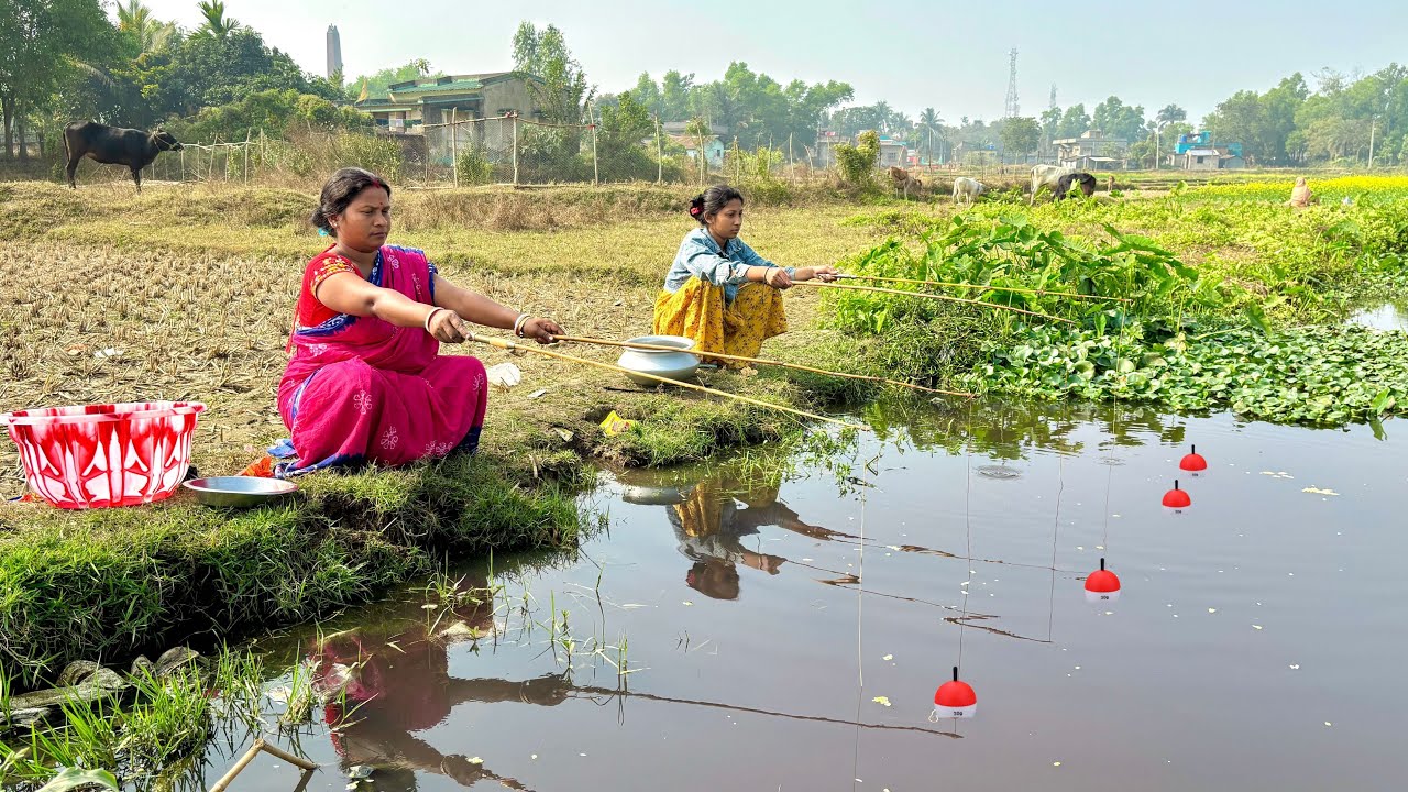 Fishing Video || Two expert fisherwoman fishing together in the field canal using hooks | hook trap 