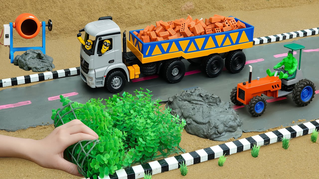 diy tractor mini road roller to making concrete road construction science project @DIYTractorKings