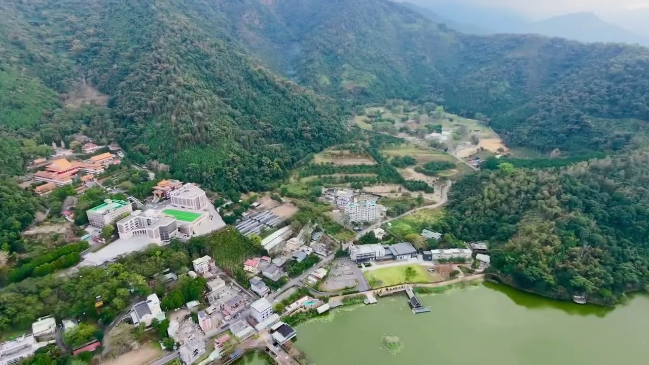 埔里鯉魚潭