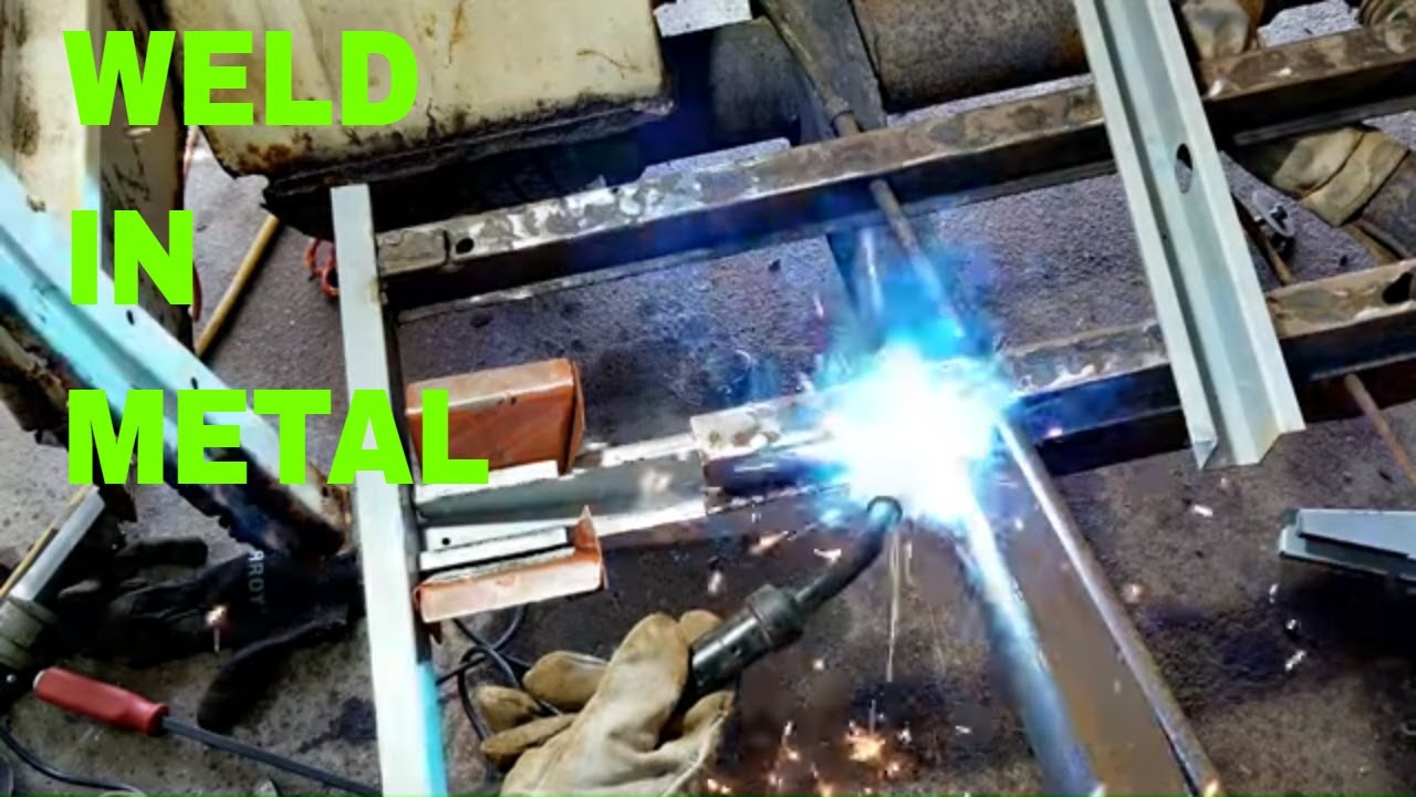 RESTORATION - FLOOR SUPPORT REPAIR  Welding in jack points 67 VW bus totally rusted out