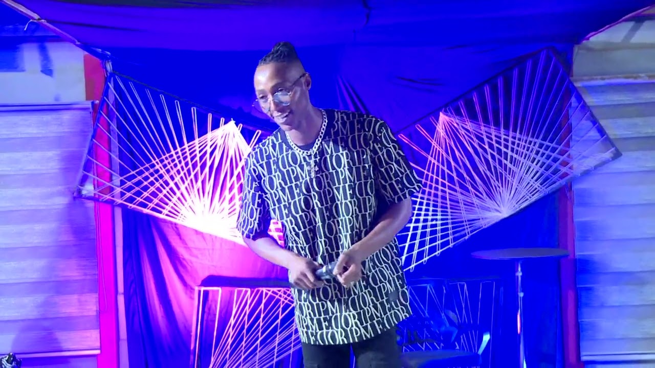 NIGHT OF MANY WONDERS