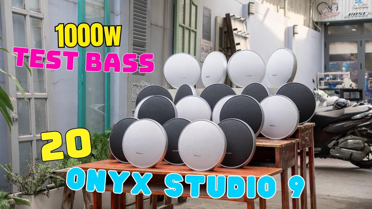 HARMAN KARDON ONYX STUDIO 9 BASS TEST - OUTDOOR 20 SPEAKERS