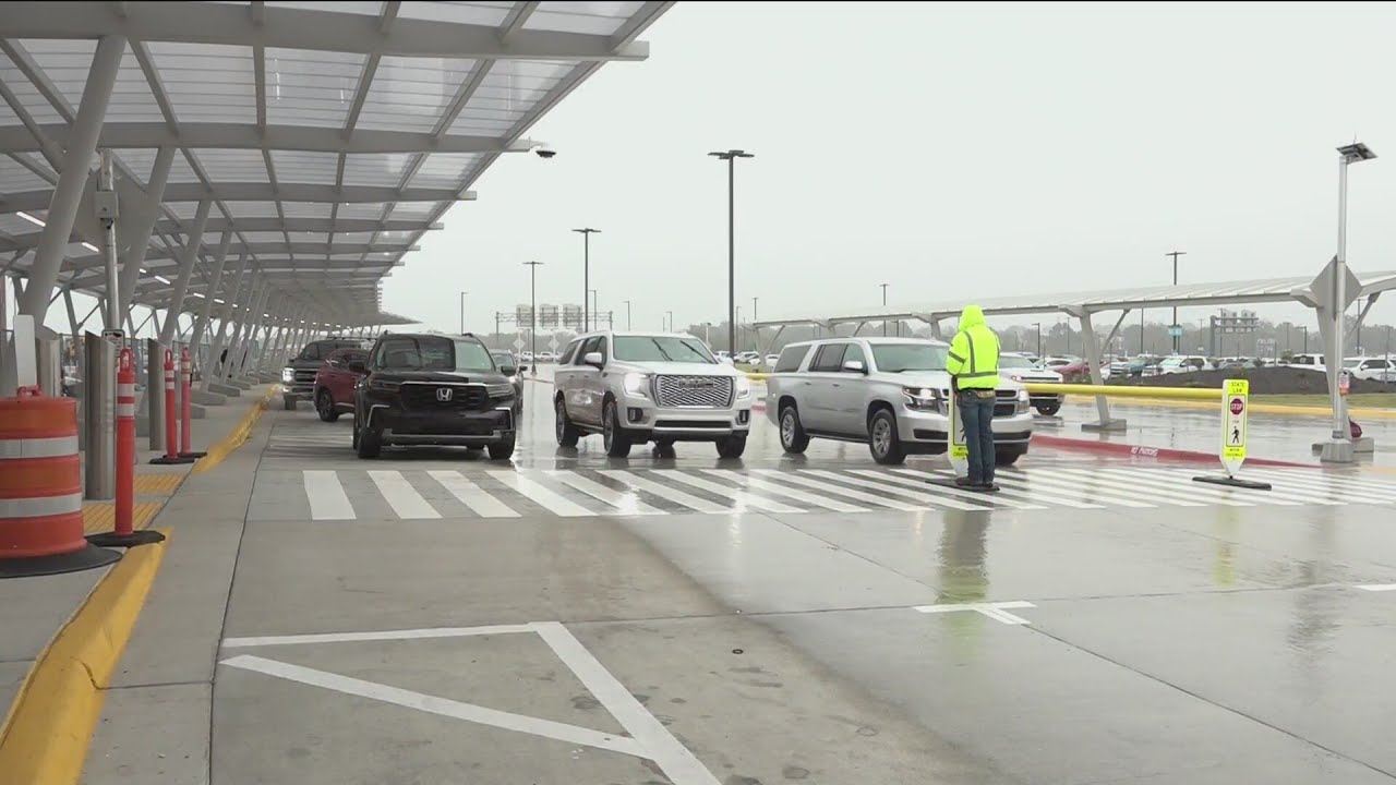 XNA opens new drop off lanes