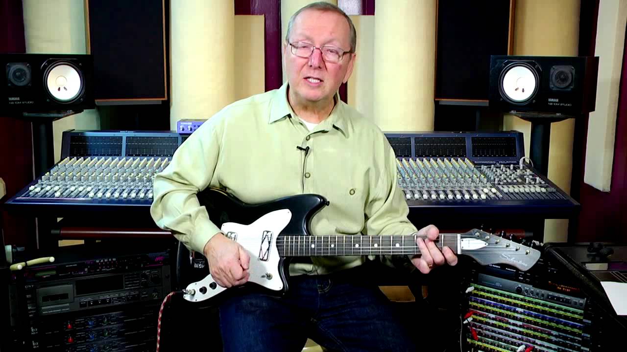 Vintage Guitars Sale - 1966 Silvertone Model 1476 Bobcat Silverfoil DeArmonds - 515-864-6136