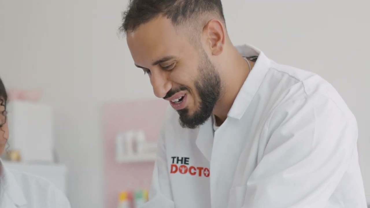 Dr Vapes - The Doctor and The Baker (The Panther Series Desserts)