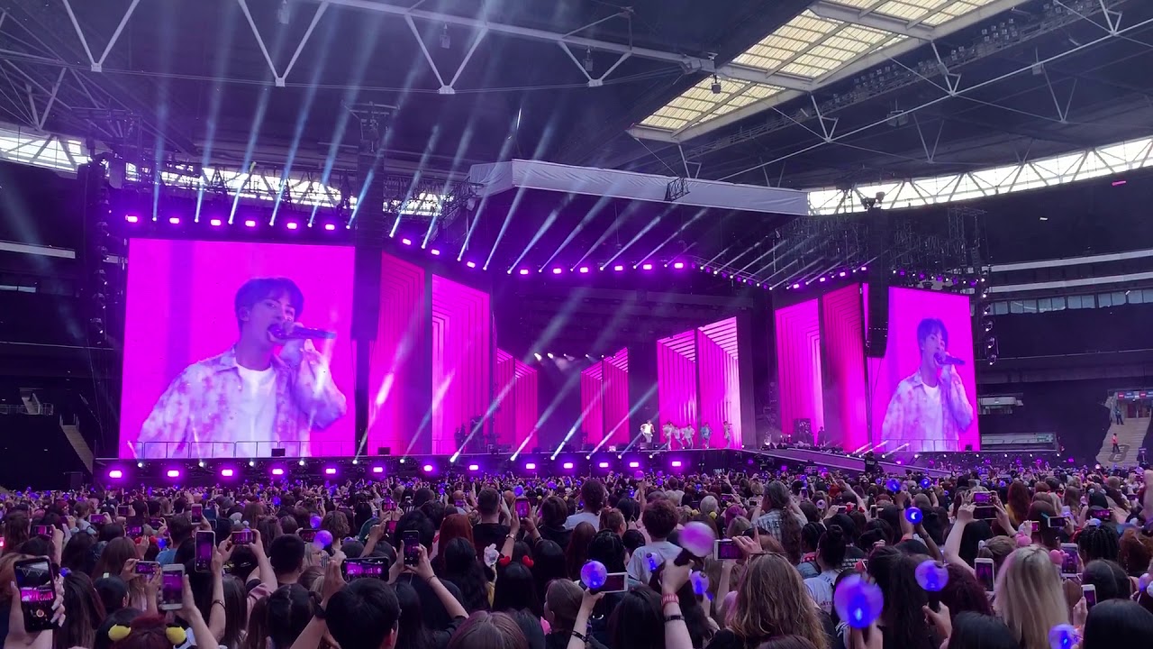 20190601 - BTS - Boy With Luv - London Wembley