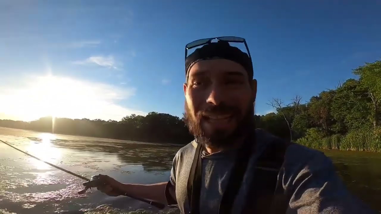 Busse woods Giants || wading the muck to catch whatever the Buck