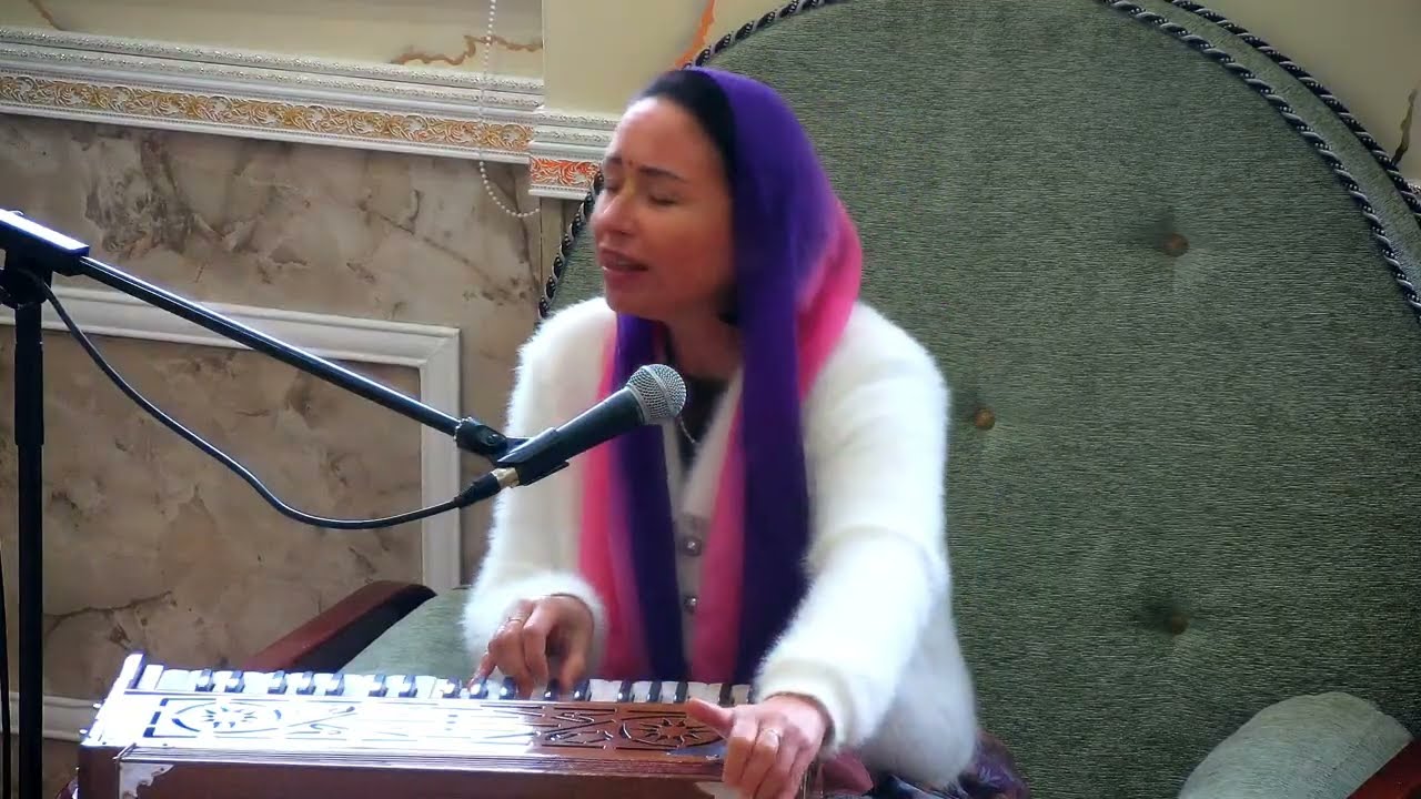 ЇМ матаджі Раса-ліла - Шрімад Бгаґаватам 10.2.18. Дніпро 17.01.2026