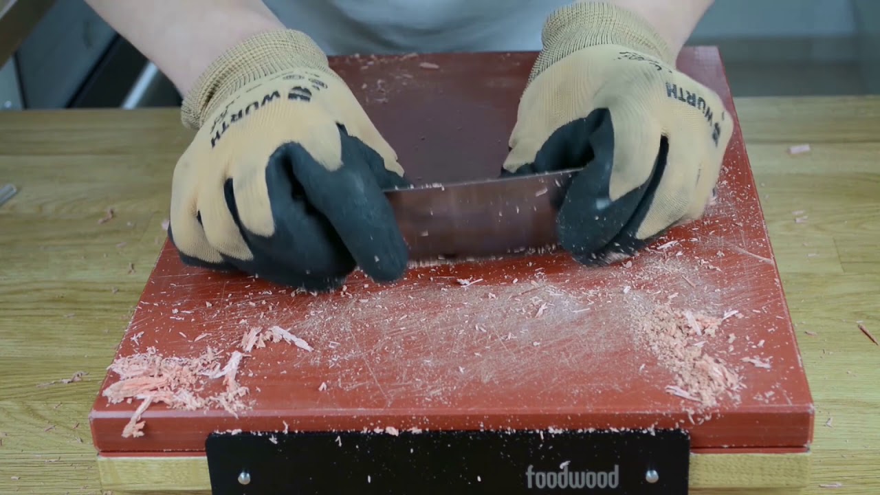 Schneidebrett Kunststoff reinigen