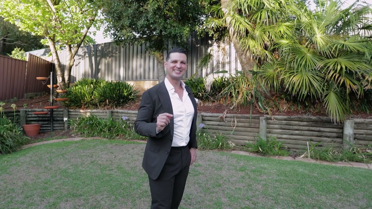 25 Salamander Grove Baulkham Hills