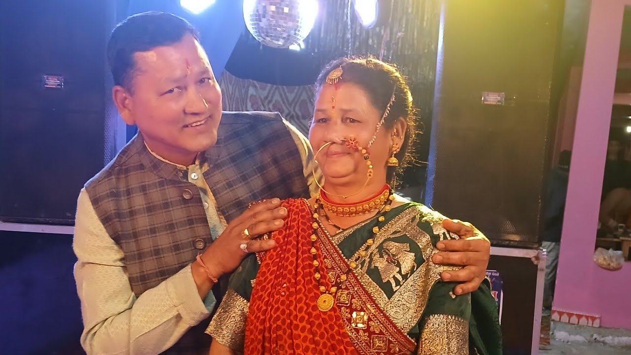 लीला देवी आनंद प्रकाश जी ने किया भतीजी (पायल)की महिला संगीत  में जबरदस्त डांस अवश्य देखें ❤️❤️
