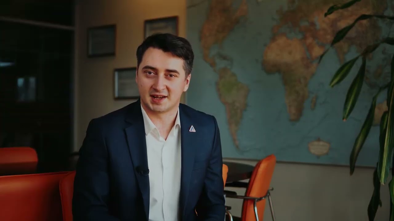 Полупортальный кратцер-кран НПО Аконит