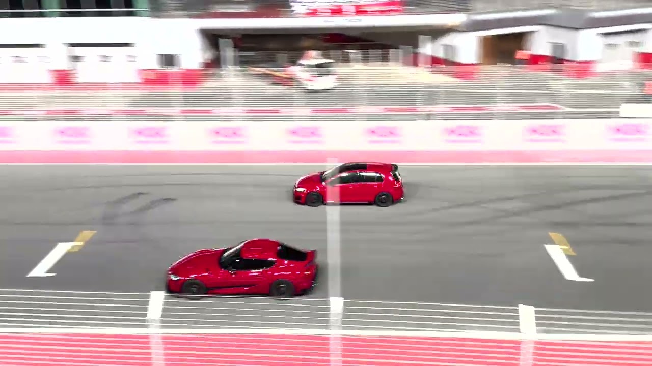 Dubai Autodrome Tuned Cars Roll Racing