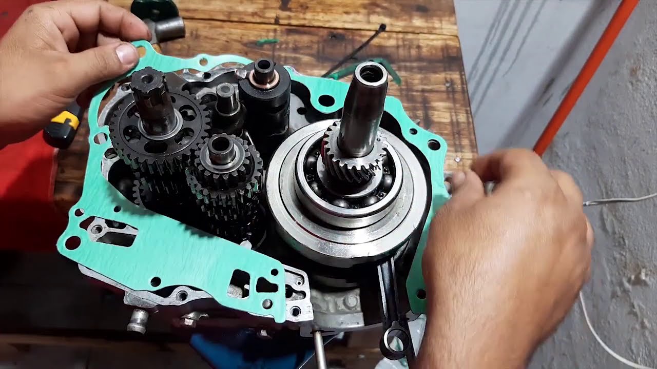 VIDEO AULA COMO MONTAR CAIXA DE MARCHAS E BLOCO DE MOTORES 125 HONDA, DAFRA, SHINERAY (VHC)