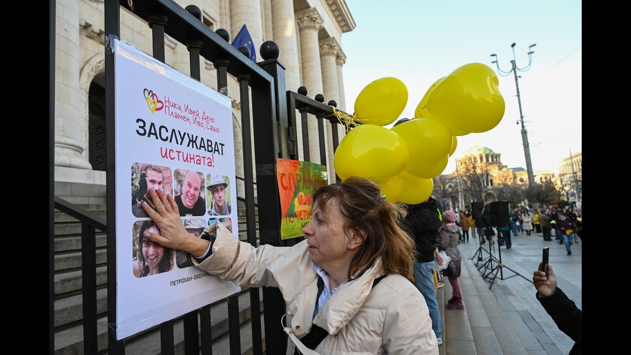 На живо: Протест заради случаите в хижа „Петрохан“ и Околчица“