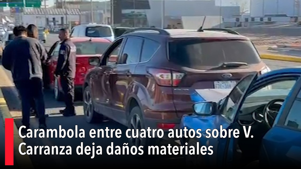 Carambola entre cuatro autos sobre V. Carranza deja daños materiales