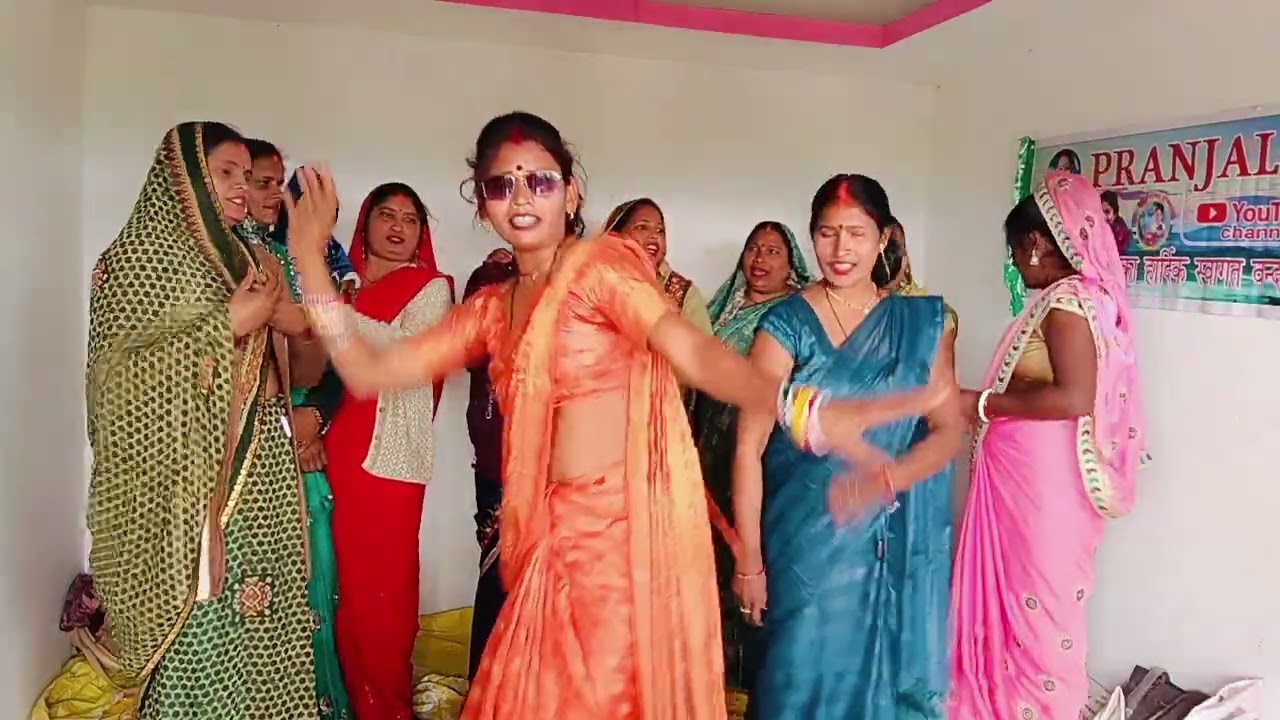 देहाती नाच (Dehati नाच ) तिसिया का तेल सरसोईया पेरायदा हेराजा मोर करिया दवाई था||#Kiran Dehati 