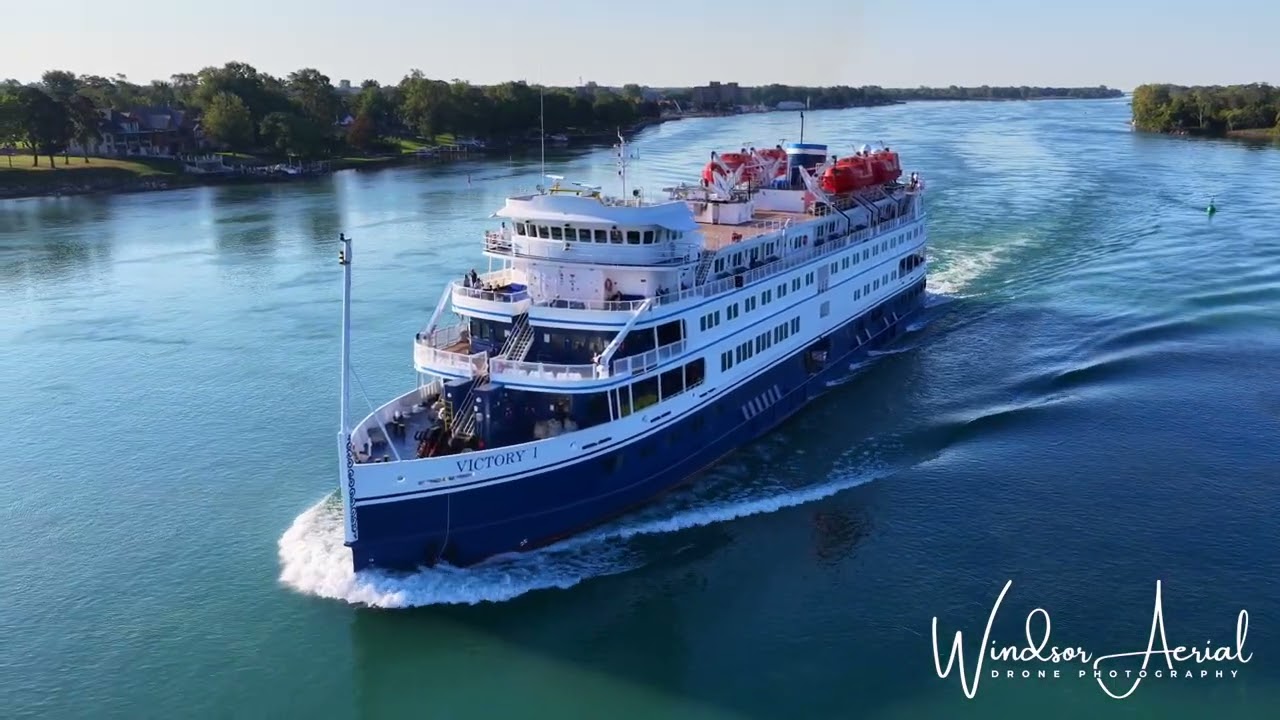 CRUISING WITH THE VICTORY 1 CRUISE SHIP ON THE AMHERSTBURG CHANNEL OF THE DETROIT RIVER SEPT 2025