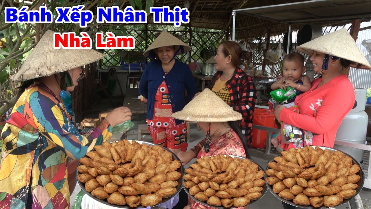 Hai Thím Cháu Làm