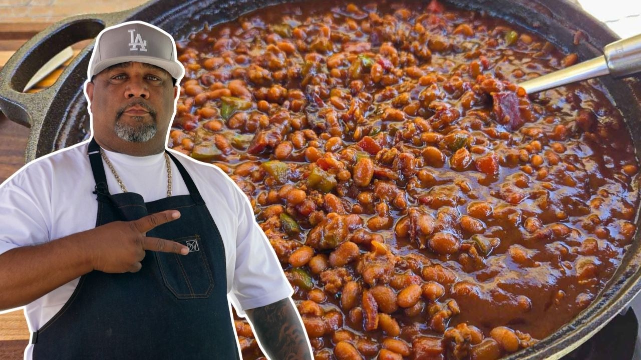 The Easy Baked Beans Recipe You&rsquo;ll Use All Summer