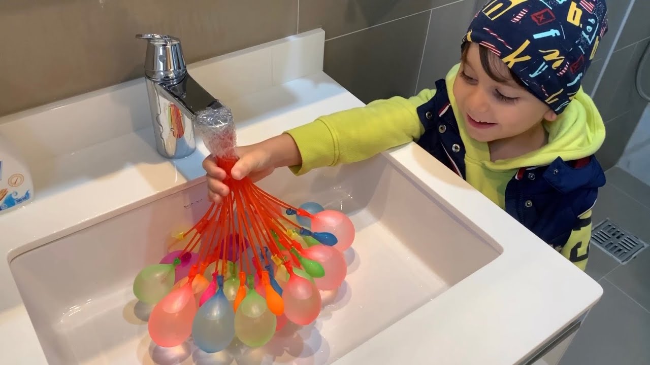Su balonu sihirbazını doldurduk😍🎈Rengarenk su balonları çok güzell❤️