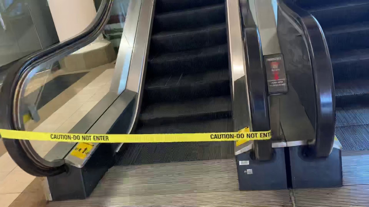 EPIC FAIL Otis escalators @ South Entrance Lenox Square Atlanta, GA