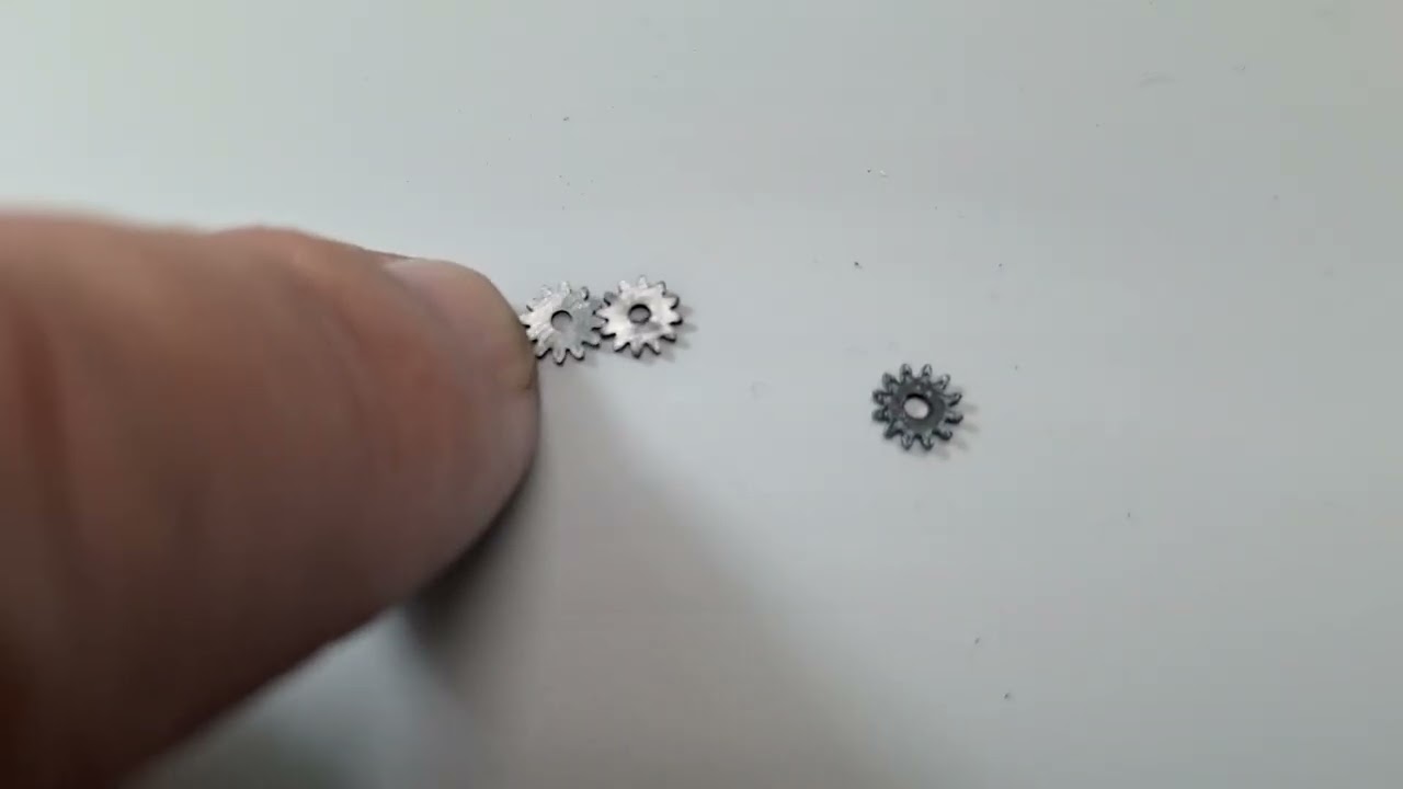 Резка мягкой стали с помощью ComMarker B4