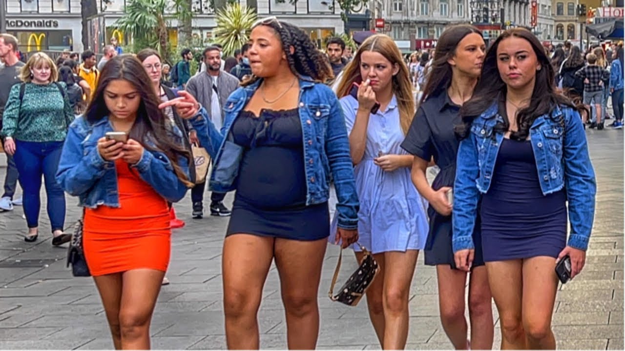 Walking the Street’s of West End | Weekend London Walk - Central London September - 2021 [4k HDR]