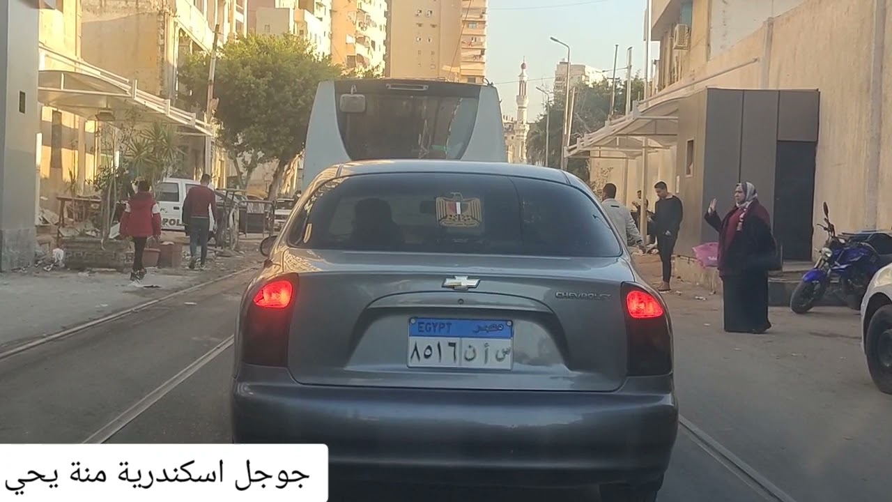 شارع اسماعيل صبري/الجمركA tour of Ismail Sabry Street and Customs in Alexandria Menna Yahya