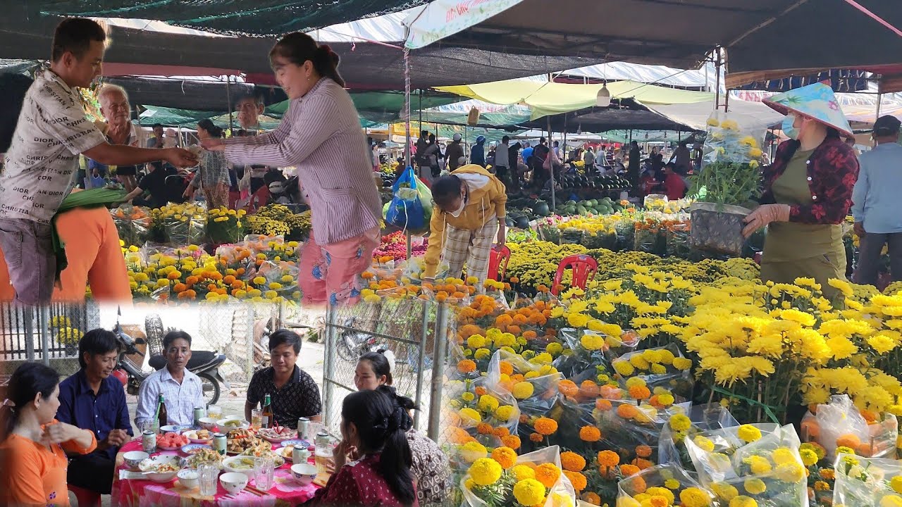 CHỢ 29/Âm LỊCH Rước Ông Bà Trao Những Phần Quà Ý Nghĩa Cho Bà Con Cùng Ăn Tết | HLDT 975