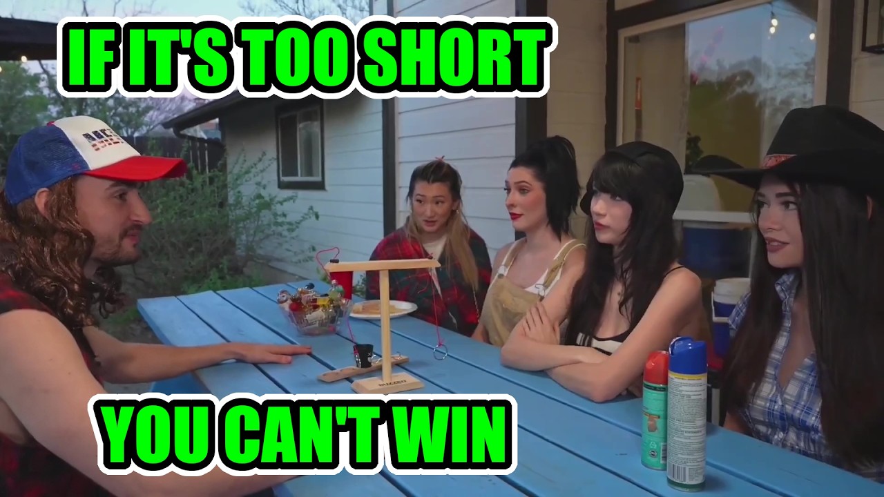 Arther Plays a Game With The Girls feat. Emiru, Julia, Katchii and ExtraEmily