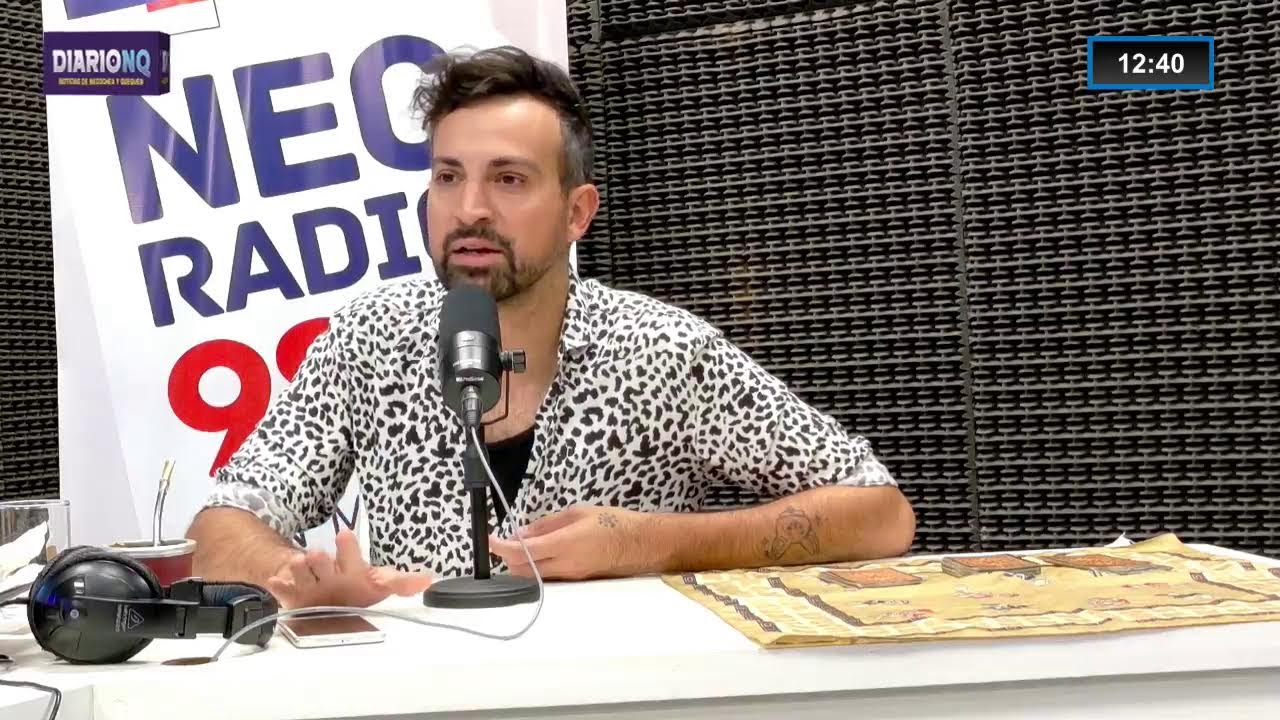 Jose Darío, artista callejero.Musica , teatro y Tarot