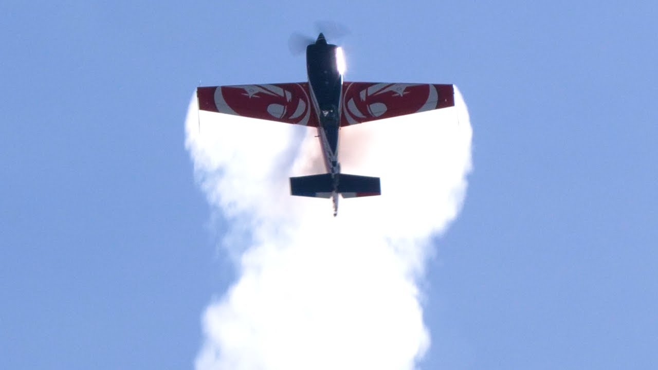World aerobatic champion Florent Oddon's amazing solo display | Air Legend 2024