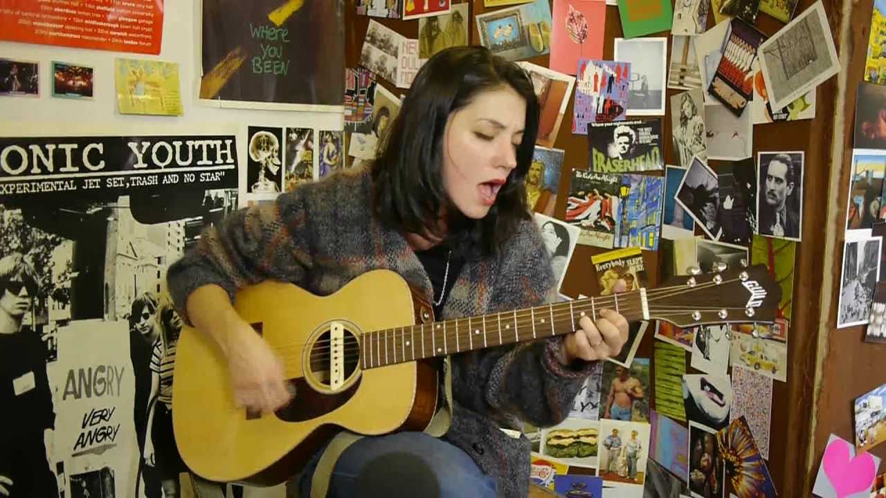 In Session: Sharon Van Etten 'Leonard' - live from the DiS cabin at Latitude 2012