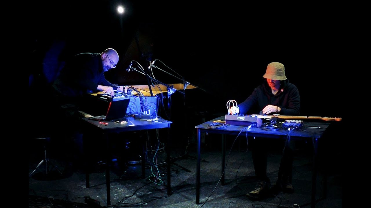 Salavat Safiullin (guitar, electronics) / Dmitry Shubin (piano, objects, electronics