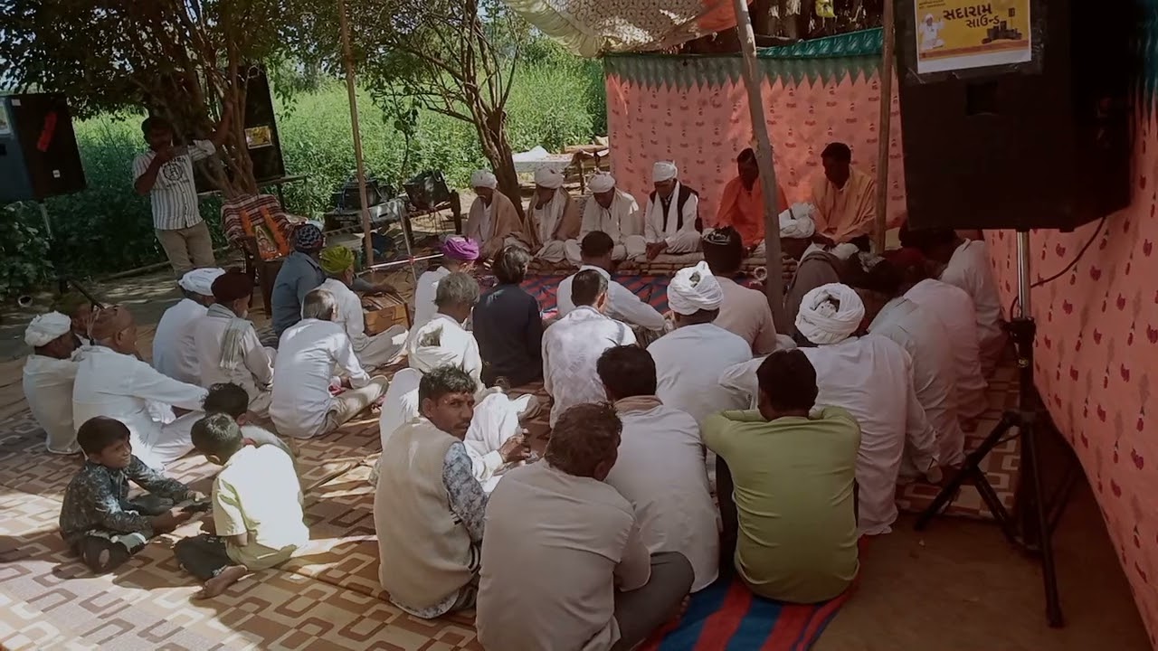 Gujrati desi live bhajan santvani ♥🙏Jay guru maharaj 🙏🙏bhajan short rill and video ## 