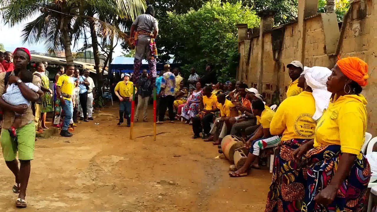 Traditional African dance (Cameroon/mbiam)