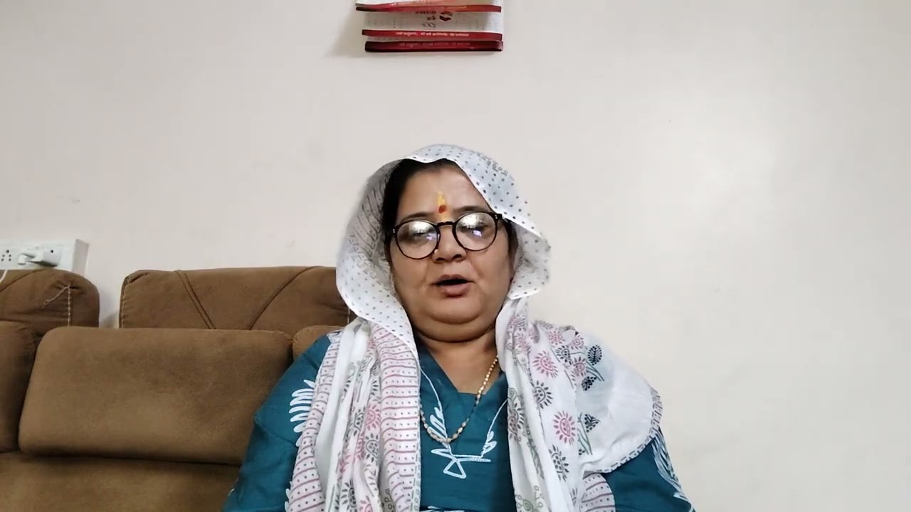 धीरे धीरे अँखियाँ माँ खोल रही हैं🌺🌺🌺🌺