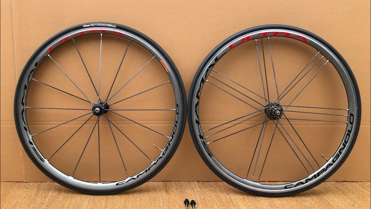 Campagnolo Shamal Ultra Titanium,phải nói là rất hiếm gặp,bác nào có xe cổ,xe titan cần hàng alo em